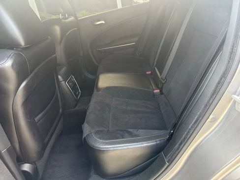 Used 2018 Dodge Charger R/T Scat Pack image 17
