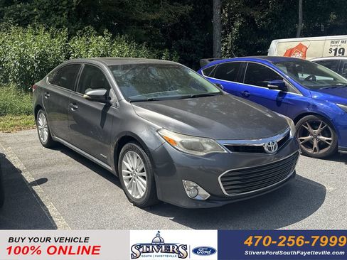 Used 2013 Toyota Avalon Limited FWD image 1