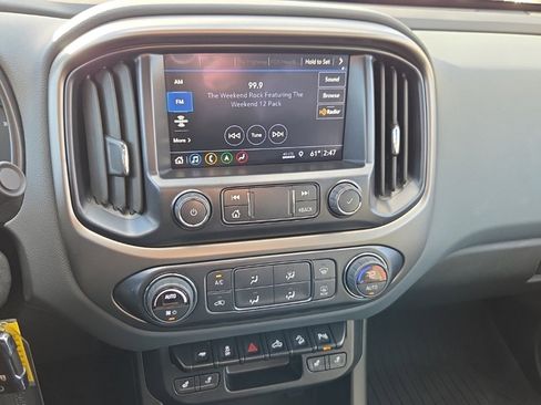 Used 2022 Chevrolet Colorado Z71 image 25