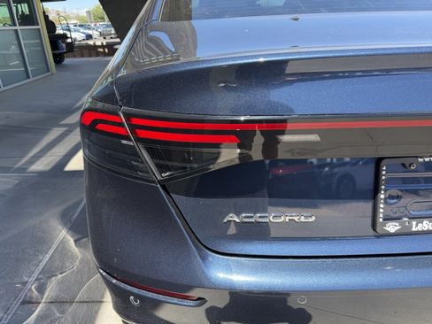Used 2023 Honda Accord EX-L image 14