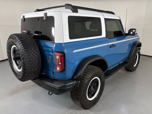 Used 2024 Ford Bronco Heritage Edition AWD/4WD image 8
