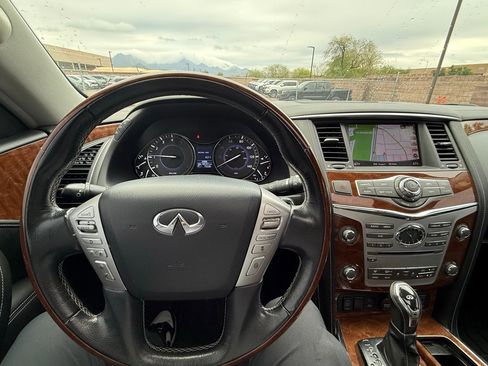 Used 2018 INFINITI QX80 4WD w/ Driver Assistance Package image 20
