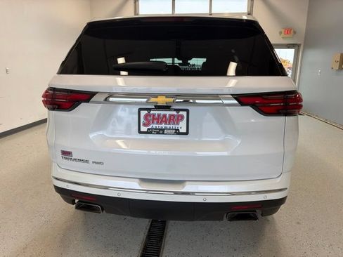 Used 2023 Chevrolet Traverse High Country AWD/4WD image 8