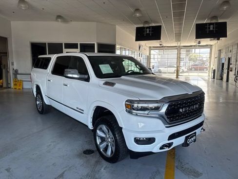 Used 2022 RAM 1500 Limited w/ Trailer Tow Group (B) AWD/4WD image 4