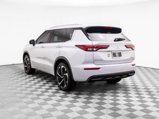 Used 2022 Mitsubishi Outlander SEL video 3