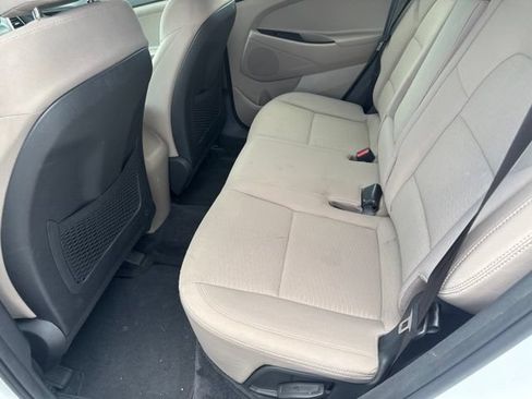 Used 2020 Hyundai Tucson Value AWD/4WD image 11