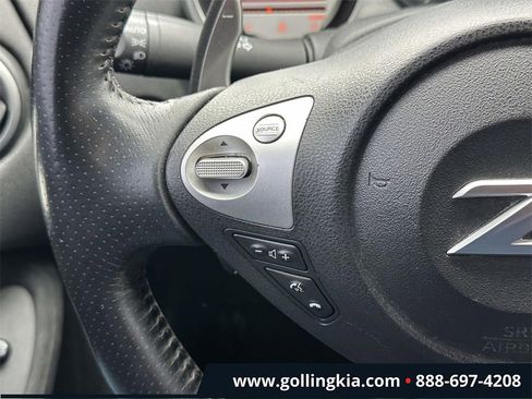 Used 2009 Nissan 370Z Touring w/ Sport Pkg image 22