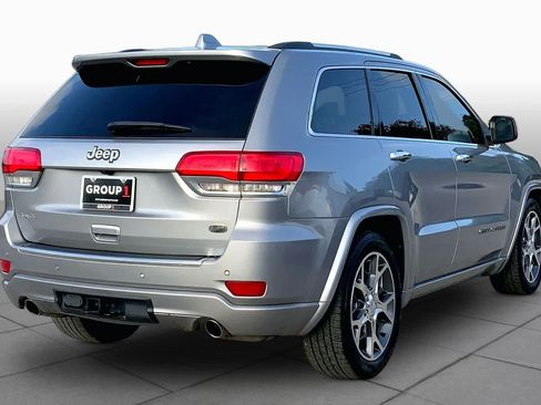 Used 2020 Jeep Grand Cherokee Overland AWD/4WD image 13