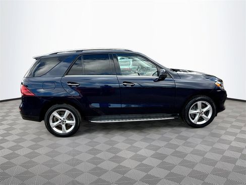Used 2019 Mercedes-Benz GLE 400 GLE 400 w/ Premium 1 Package image 5