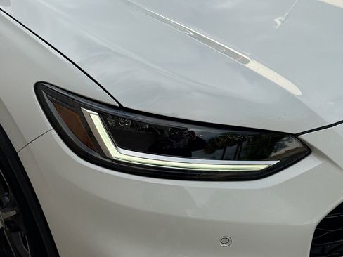 Certified 2023 Honda HR-V EX-L image 34