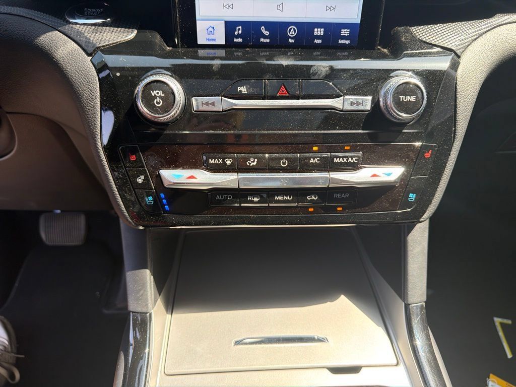 Used 2024 Ford Explorer ST w/ Equipment Group 401A AWD/4WD image 20