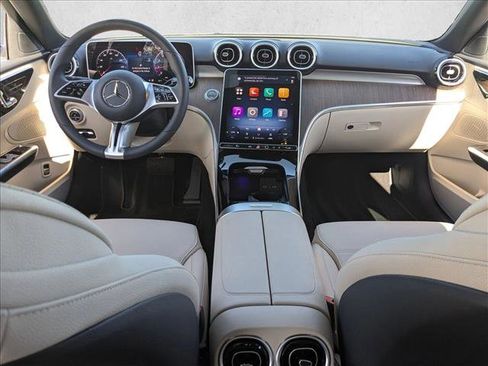 Used 2025 Mercedes-Benz C 300 Sedan image 19