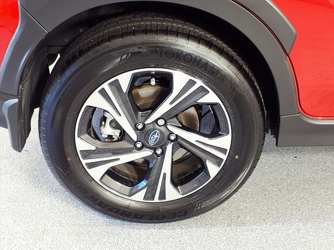 Certified 2025 Subaru Crosstrek 2.0i Premium image 5