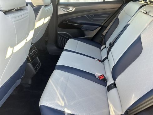 Used 2025 Volkswagen ID.4 Pro S AWD/4WD image 14
