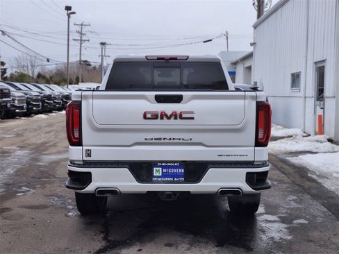 Used 2022 GMC Sierra 1500 Denali image 4