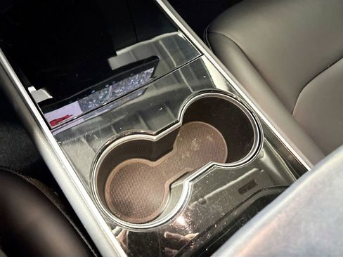 Used 2018 Tesla Model 3 Long Range image 15