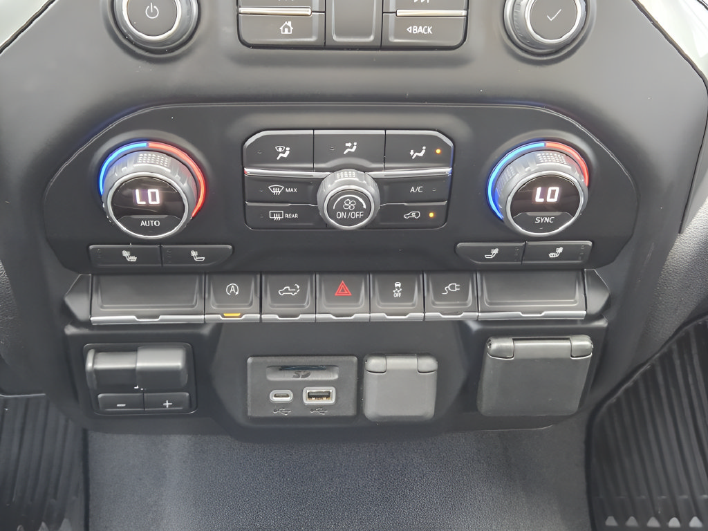 Used 2020 Chevrolet Silverado 1500 LT w/ Texas Edition RWD image 15