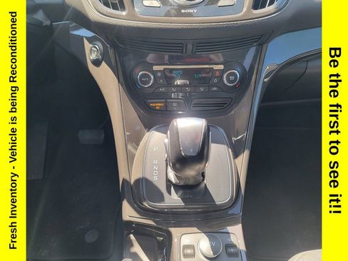 Used 2016 Ford Escape Titanium FWD image 18