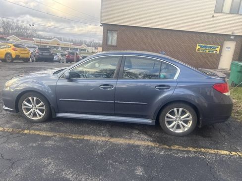 Used 2014 Subaru Legacy 3.6R Limited image 11