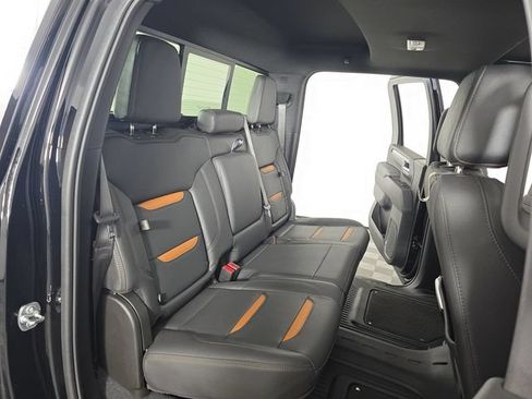 Certified 2025 GMC Sierra 2500 AT4 w/ AT4 Premium Plus Package AWD/4WD image 31
