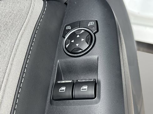Certified 2024 Ford Mustang Coupe RWD image 17
