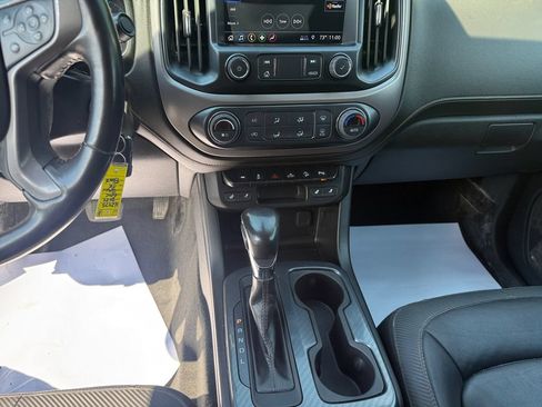 Used 2022 GMC Canyon AT4 w/ Trailering Package AWD/4WD image 12