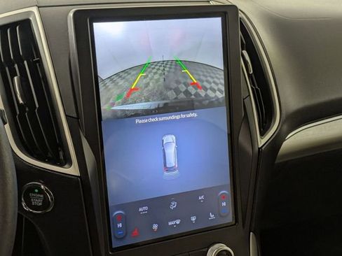 Used 2022 Ford Edge SEL image 20