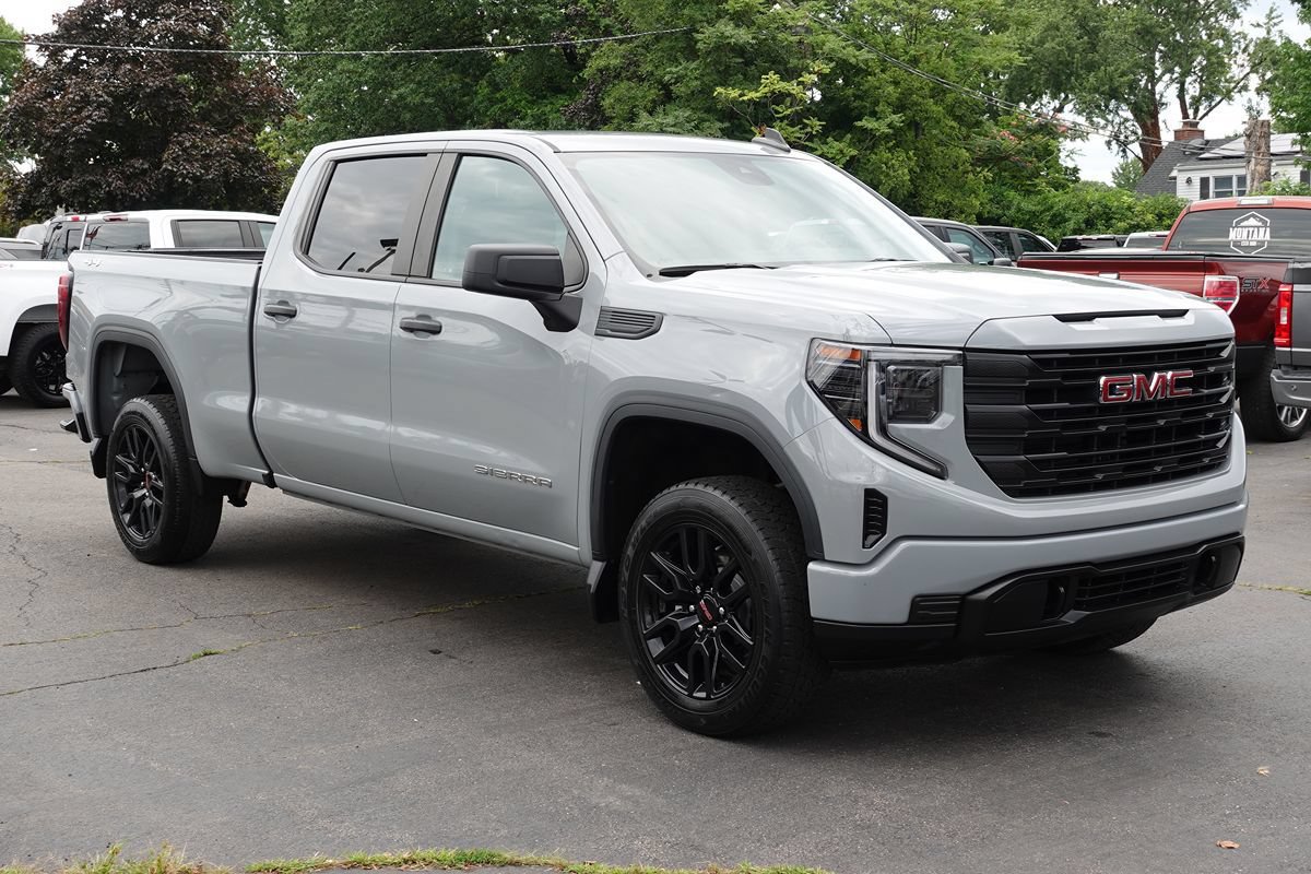 Used 2024 GMC Sierra 1500 Pro w/ Graphite Edition AWD/4WD image 4