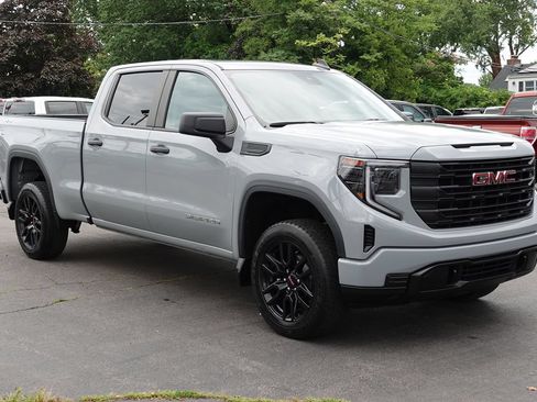 Used 2024 GMC Sierra 1500 Pro w/ Graphite Edition AWD/4WD image 4