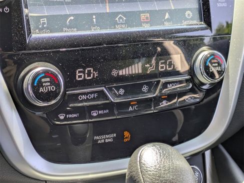 Used 2018 Nissan Murano S image 20