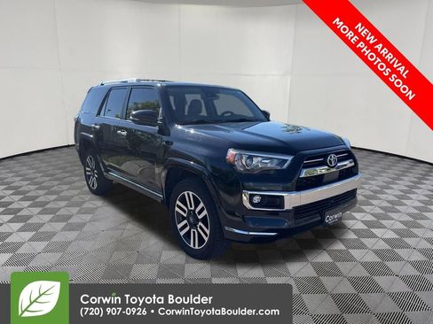 Used 2022 Toyota 4Runner Limited AWD/4WD image 1
