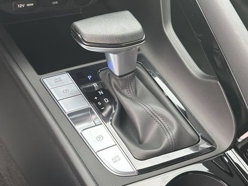 New 2026 Hyundai Elantra Hybrid FWD image 33