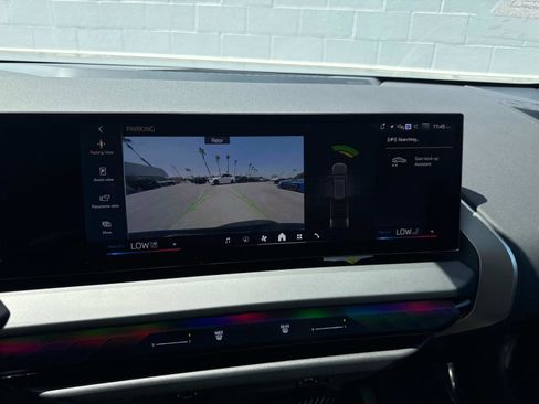 Used 2025 BMW X3 xDrive30i w/ M Sport Package image 25