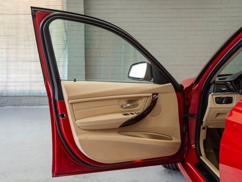 Used 2014 BMW 328i Sedan image 29