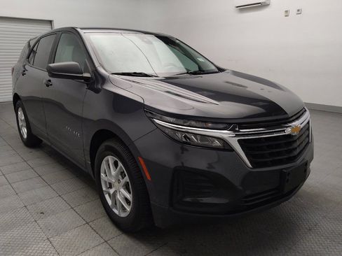 Used 2022 Chevrolet Equinox LS w/ LS Convenience Package FWD image 13