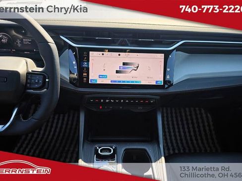 Used 2026 Jeep Cherokee Limited AWD/4WD image 26