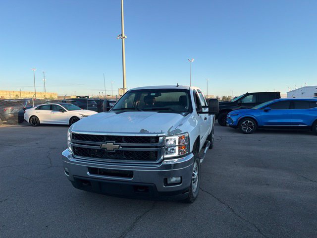 Used 2011 Chevrolet Silverado 2500 LT w/ Interior Plus Package AWD/4WD image 16