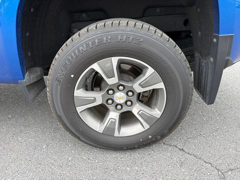 Used 2018 Chevrolet Colorado Z71 AWD/4WD image 14
