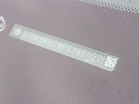 Used 2023 Toyota Sienna LE image 61