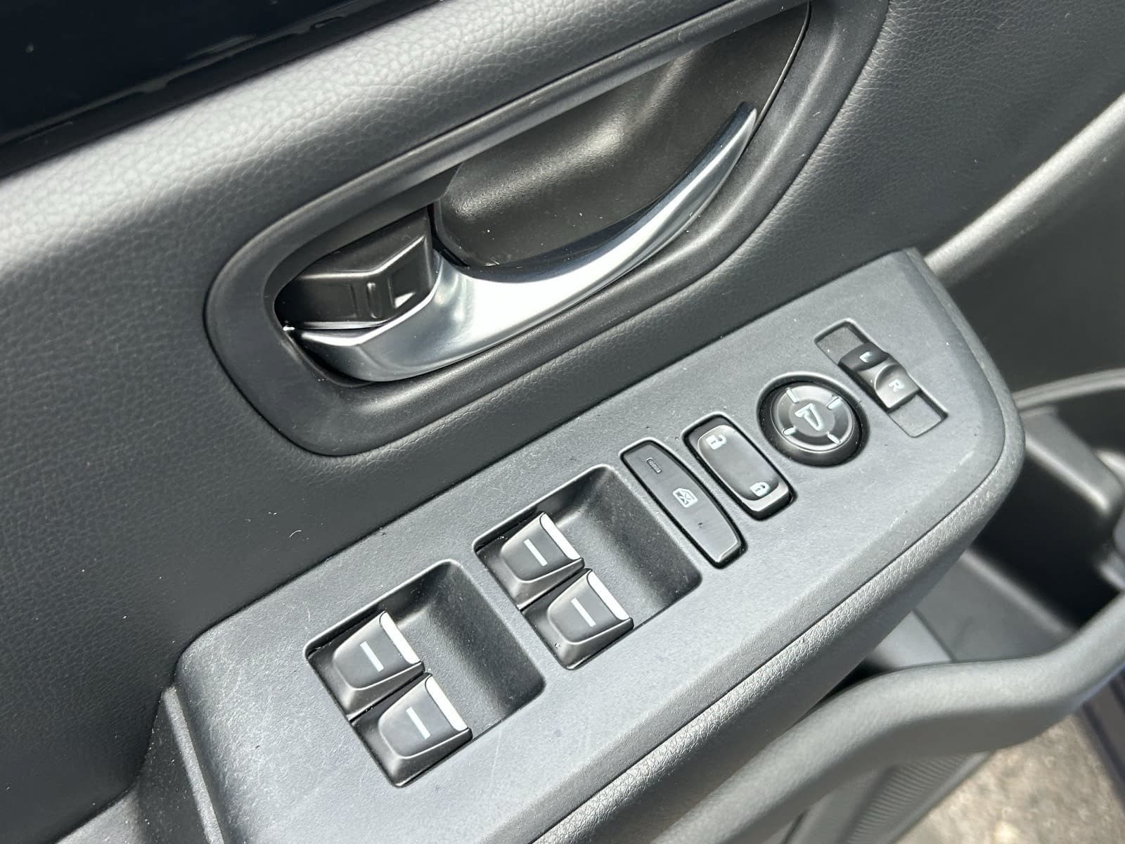 Certified 2023 Honda Pilot Sport image 25