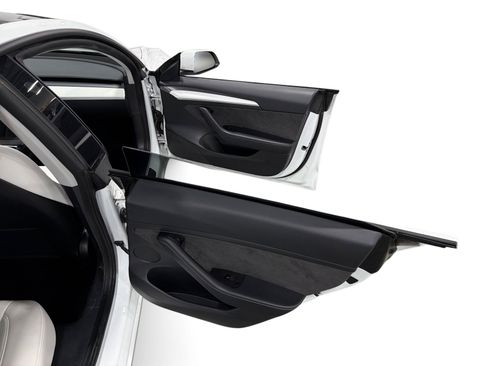 Certified 2021 Tesla Model 3 Standard Range Plus RWD image 12