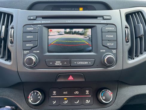 Used 2013 Kia Sportage LX w/ Convenience Pkg image 18