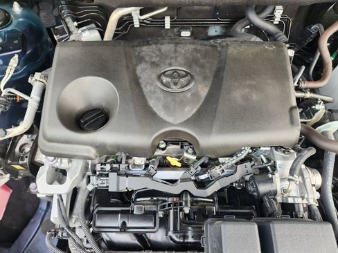 Used 2025 Toyota RAV4 XLE Premium FWD image 36
