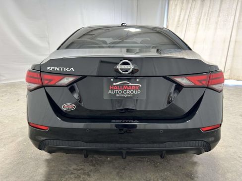 Used 2025 Nissan Sentra SV w/ Trunk Package FWD image 3