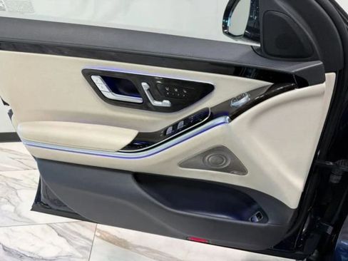 Used 2022 Mercedes-Benz S 500 4MATIC image 11