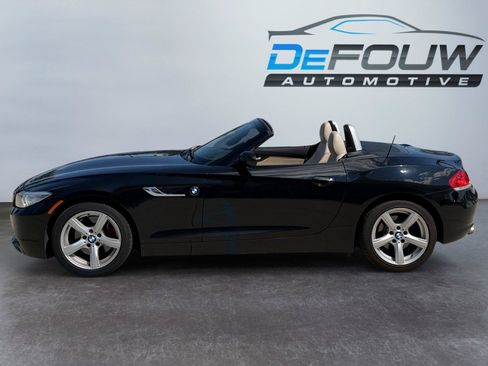 Used 2015 BMW Z4 sDrive28i RWD image 6