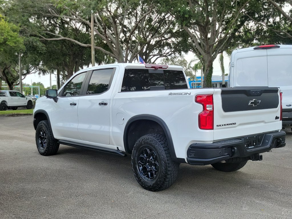 Used 2024 Chevrolet Silverado 1500 ZR2 w/ ZR2 Bison Edition AWD/4WD image 4
