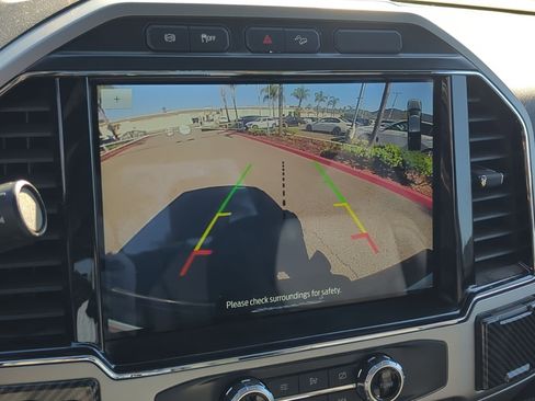 Used 2022 Ford F250 Lariat w/ Lariat Ultimate Package image 25