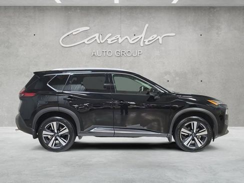 Used 2023 Nissan Rogue SL w/ SL Premium Package image 17