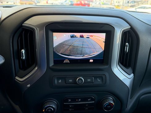 Used 2021 Chevrolet Silverado 1500 Custom w/ Safety Confidence Package image 11